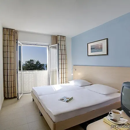 Pinia Sunny By Valamar * Porec
