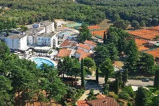 Pinia Sunny By Valamar *