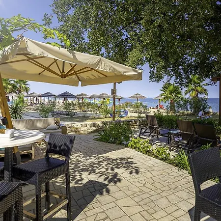 Pinia Sunny By Valamar